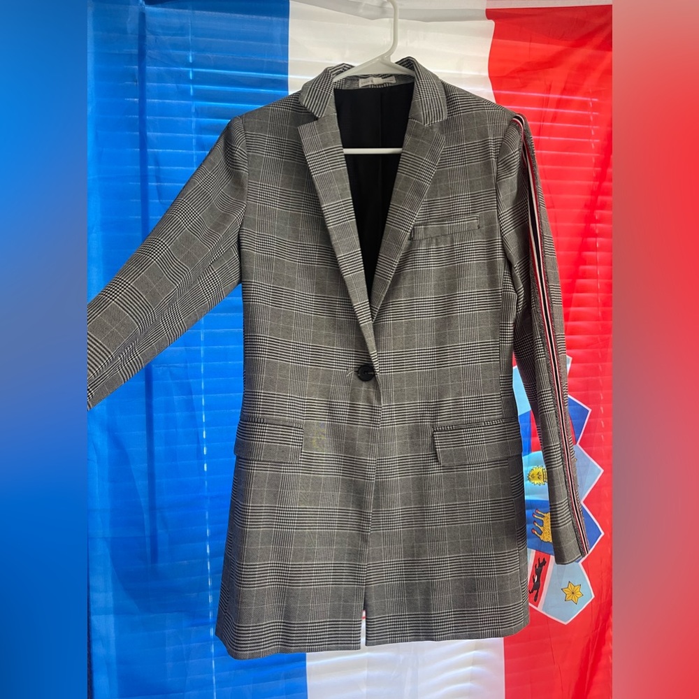 Coco+Jaimeson blazer
